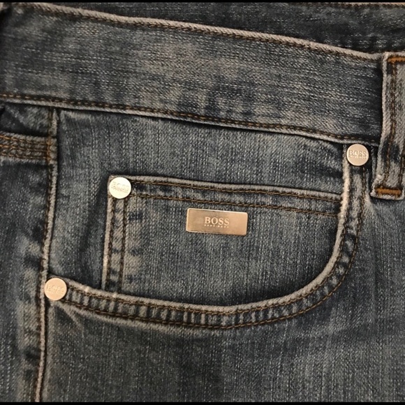 Hugo Boss Mens Jeans 38/32 - Picture 5 of 9